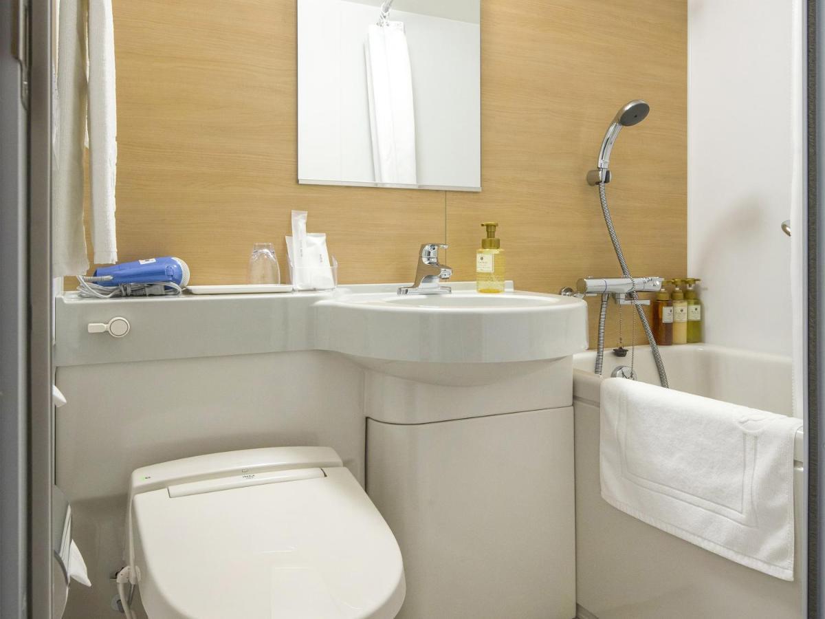 Amenity Hotel In Hakata Fukuoka  Zewnętrze zdjęcie