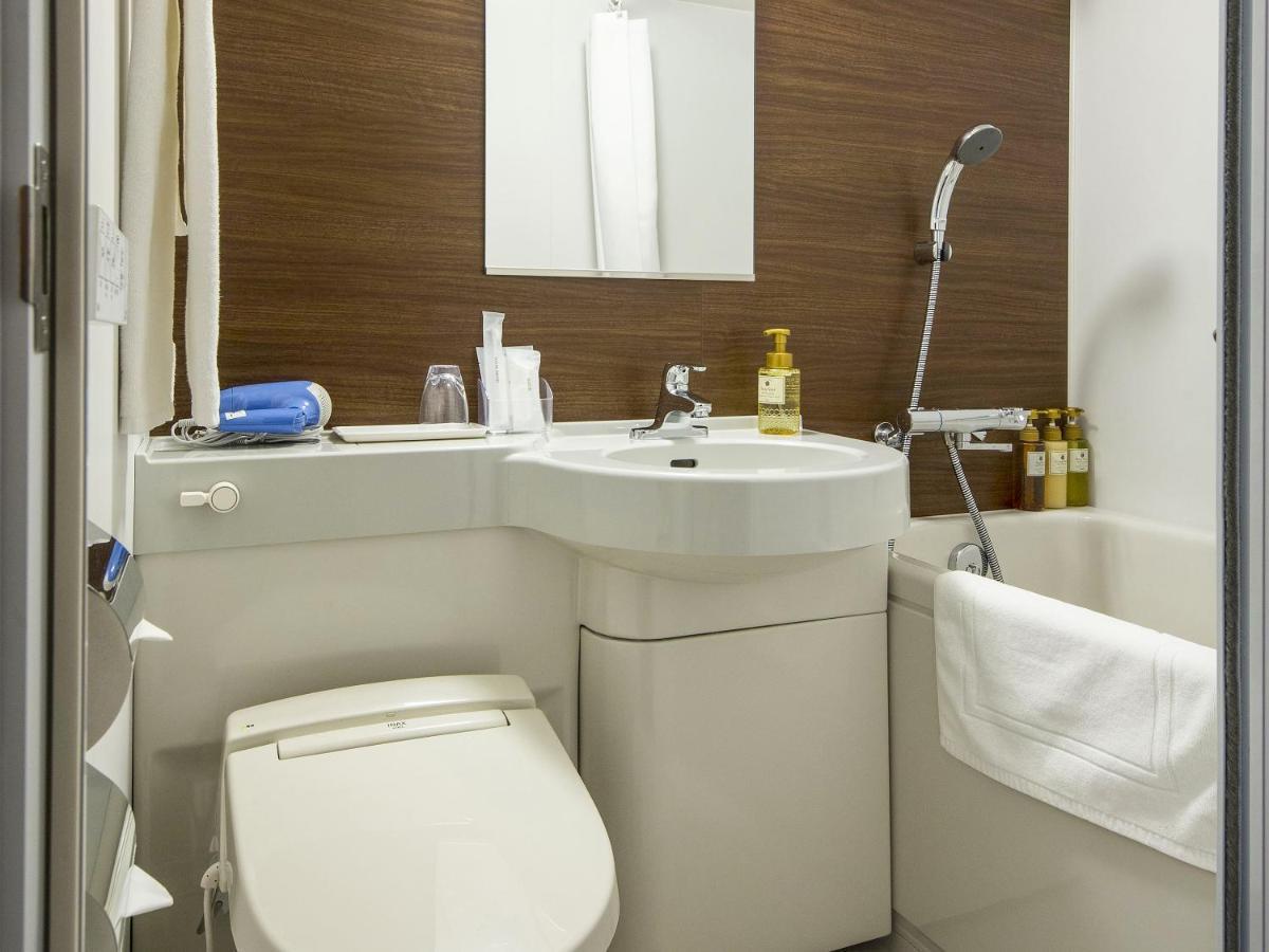 Amenity Hotel In Hakata Fukuoka  Zewnętrze zdjęcie